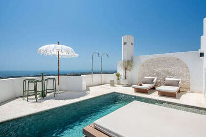 Plenthuse til salg i Puerto Banús, Marbella, Málaga. 