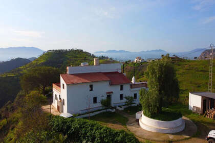 Ranch for sale in Pizarra, Málaga. 