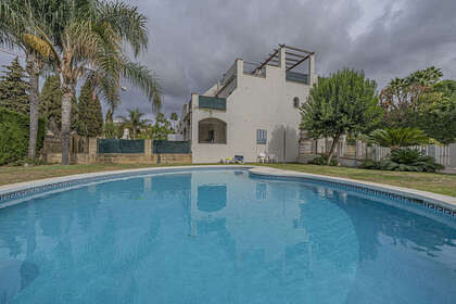 House for sale in Nagüeles, Marbella, Málaga. 