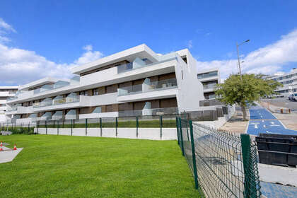 酒店公寓 出售 进入 Estepona, Málaga. 