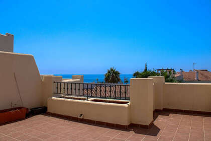房子 出售 进入 Nerja, Málaga. 