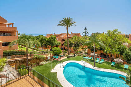 Apartment for sale in Elviria, Marbella, Málaga. 
