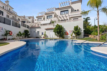 Haus zu verkaufen in El Paraiso, Estepona, Málaga. 