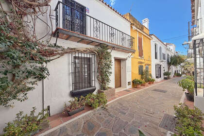 House for sale in Marbella, Málaga. 