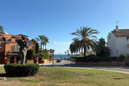 Apartment for sale in Marbella, Málaga. 