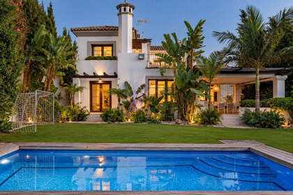 Townhouse vendita in Estepona, Málaga. 