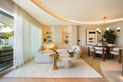 Apartment for sale in Puerto Banús, Marbella, Málaga. 
