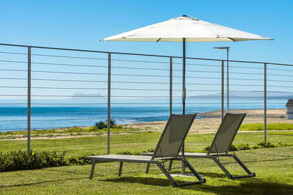 Apartment for sale in Puerto Banús, Marbella, Málaga. 