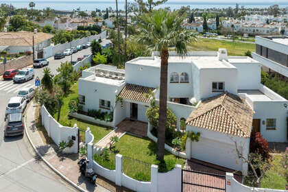 Maison de ville vendre en Estepona, Málaga. 
