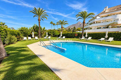 Apartment for sale in Puerto Banús, Marbella, Málaga. 
