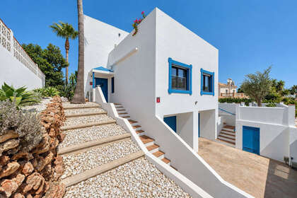 Maison de ville vendre en Cerros Del Lago, Marbella, Málaga. 