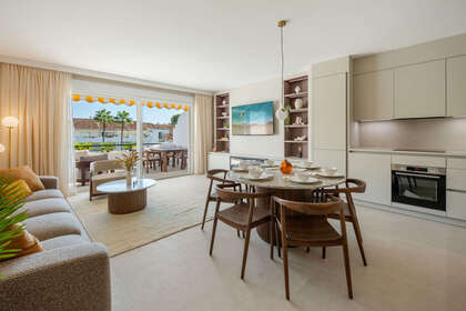 Penthouse for sale in Puerto Banús, Marbella, Málaga. 