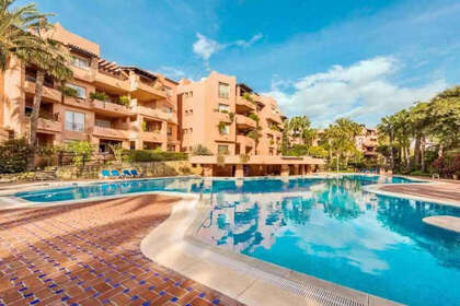 Apartment for sale in Puerto Banús, Marbella, Málaga. 