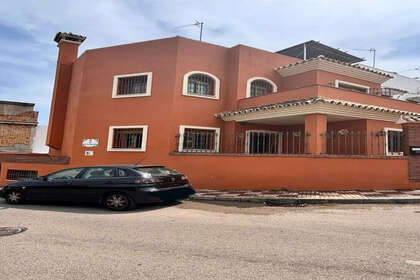Huizen verkoop in Cancelada, Estepona, Málaga. 