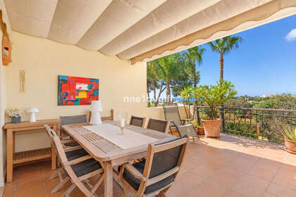 Apartment for sale in Puerto de Cabopino, Marbella, Málaga. 