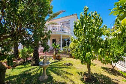 Maison de ville vendre en Elviria, Marbella, Málaga. 