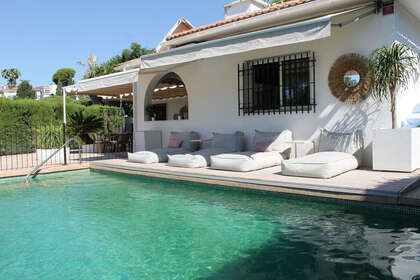 Maison de ville vendre en Mijas Costa, Málaga. 