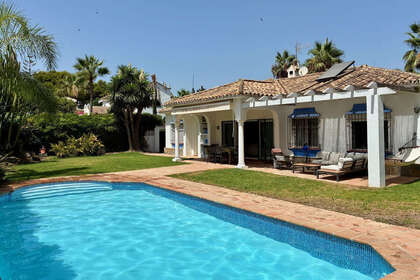Maison de ville vendre en Estepona, Málaga. 
