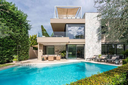 Maison de ville vendre en Puerto Banús, Marbella, Málaga. 