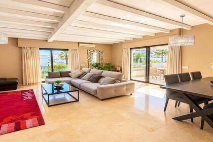 Maison de ville vendre en Estepona, Málaga. 