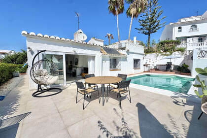 Cluster house for sale in Calahonda, Mijas, Málaga. 