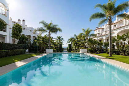 Apartment for sale in Sierra Blanca, Marbella, Málaga. 