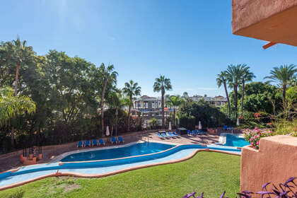 Apartment for sale in Puerto Banús, Marbella, Málaga. 