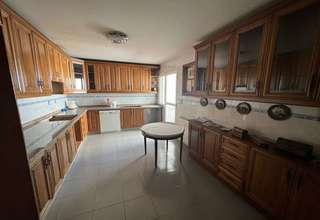 Flat for sale in Almendralejo, Badajoz. 