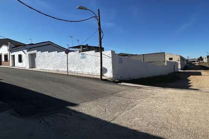 Terreno urbano venta en Almendralejo, Badajoz. 