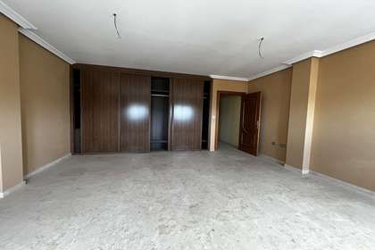 Flat for sale in Almendralejo, Badajoz. 