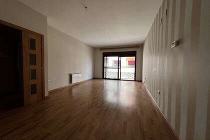 Flat for sale in Almendralejo, Badajoz. 