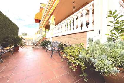 Haus Luxus zu verkaufen in Almendralejo, Badajoz. 
