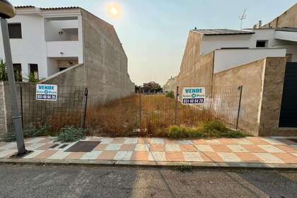 Terreno residencial venta en Almendralejo, Badajoz. 
