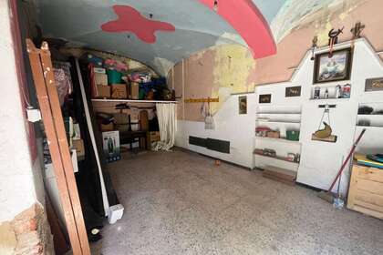 Garagens venda em Almendralejo, Badajoz. 