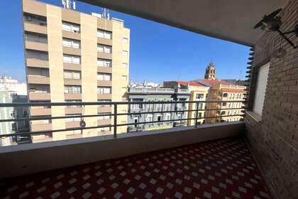 平 出售 进入 Almendralejo, Badajoz. 