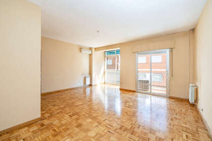 Flat for sale in Ronda - Genil, Camino de Ronda, Granada. 