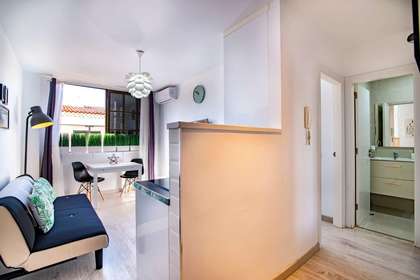 Apartment for sale in Los Cristianos, Arona, Santa Cruz de Tenerife, Tenerife. 