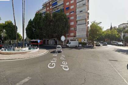 Здание Продажа в Reina mercedes - heliópolis, Sevilla. 