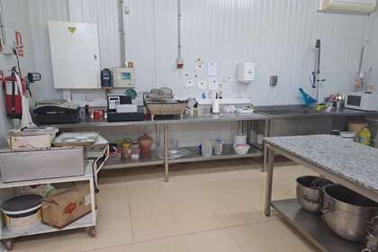 Склад Продажа в Bailén, Jaén. 