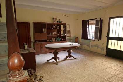 Huse til salg i Hospital Nuevo, Bailén, Jaén. 