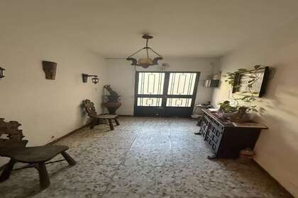 Haus zu verkaufen in Ayuntamiento., Bailén, Jaén. 
