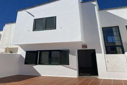 Duplex verkoop in Montana Roja, Yaiza, Lanzarote. 