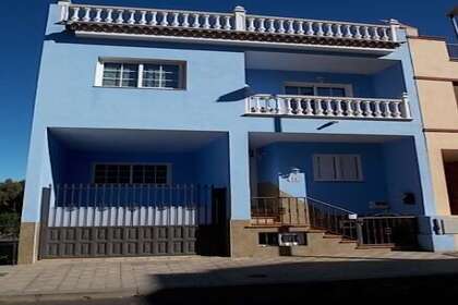 Rijtjeshuizen verkoop in La Orotava, Orotava, La, Santa Cruz de Tenerife, Tenerife. 
