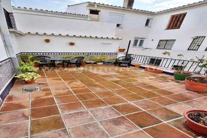 Duplex/todelt hus til salg i Zona Norte, Vélez-Málaga. 