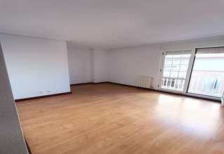 Flat for sale in Pizarrales, Salamanca. 