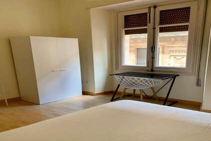 Flats in Centro, Salamanca. 