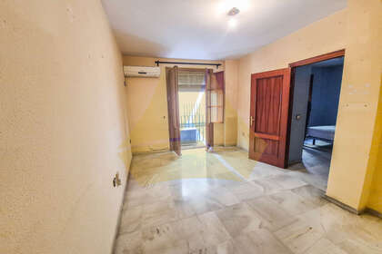 Apartamento venda em Santa Catalina-san Julián, Casco Antiguo, Sevilla. 
