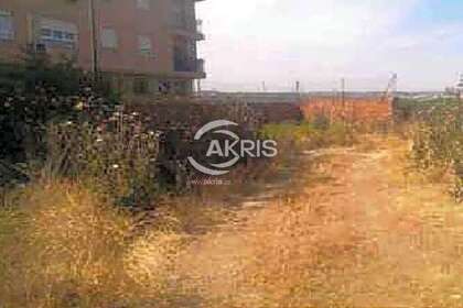 Plot for sale in Toledo. 