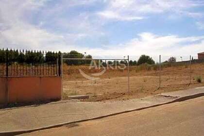 Plot for sale in Layos, Toledo. 