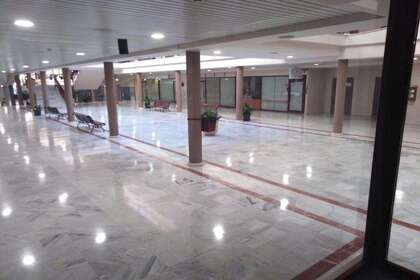Commercial premise for sale in Toledo. 